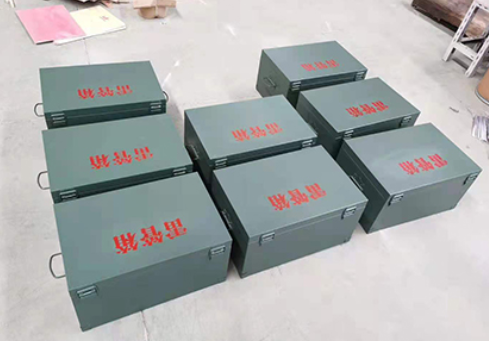 芝罘炸药箱和雷管箱一般是怎么存放的？
